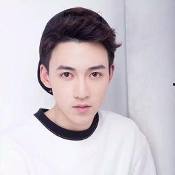 帅气男网红图片,揭秘帅气男网红的时尚魅力