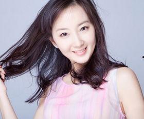 程媛媛图片 个人资料,才华横溢的年轻艺术家，绽放独特光彩